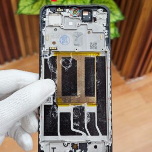 ONE PLUS NORD CE4 WITH FRAME